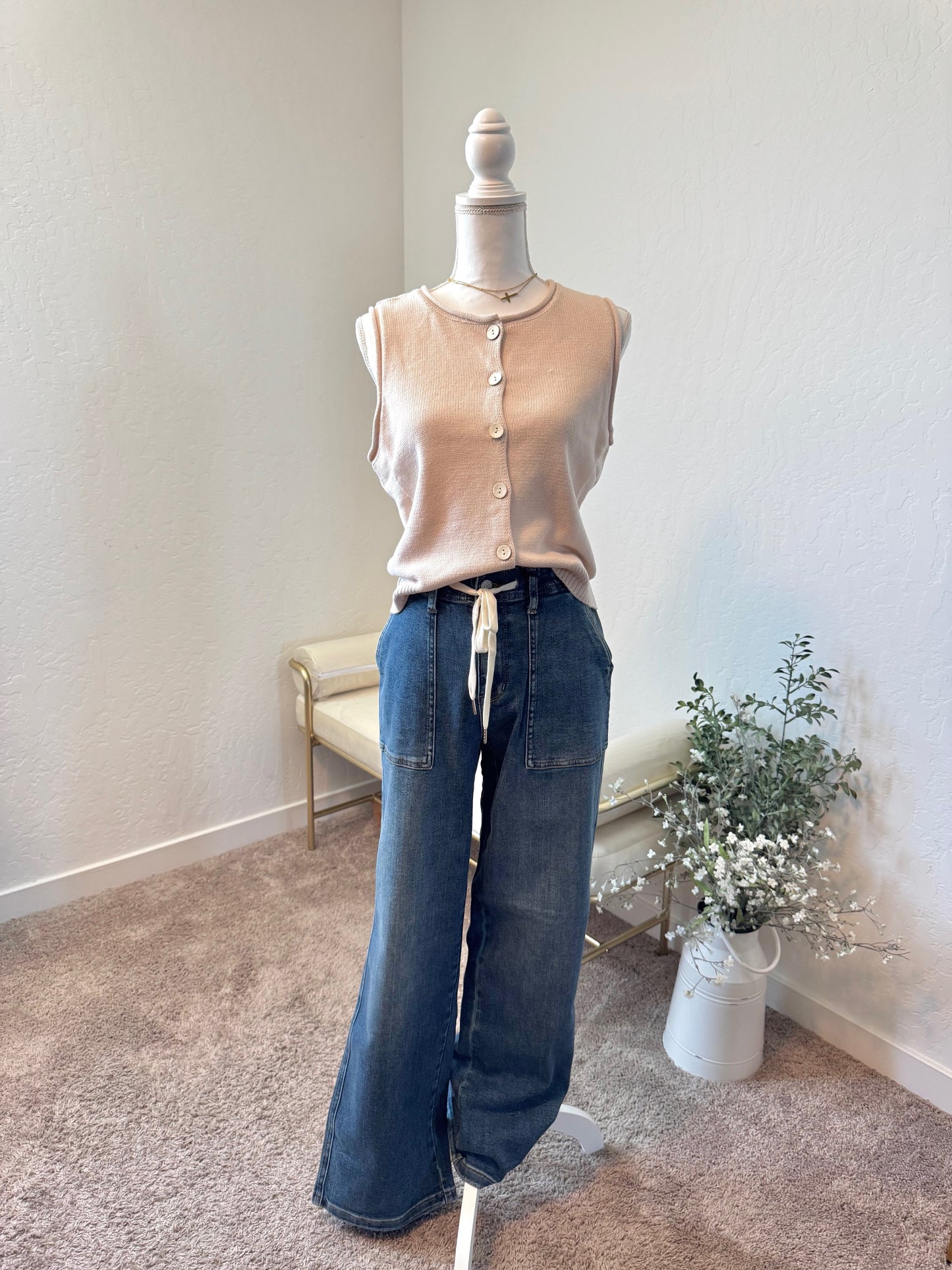 Chic Button-Down Knit Tank Vest