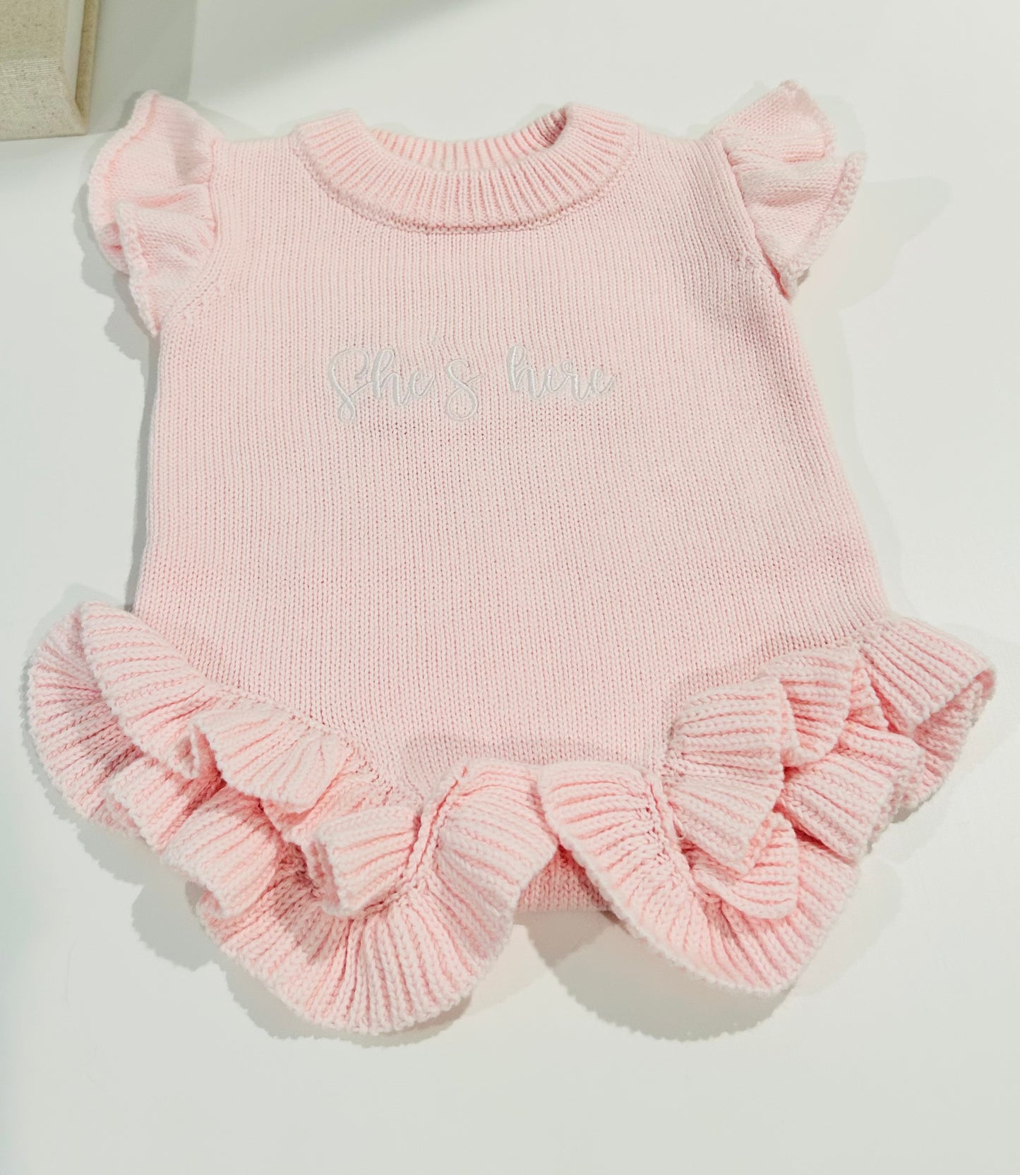 She’s Here Ruffle Romper 🎀