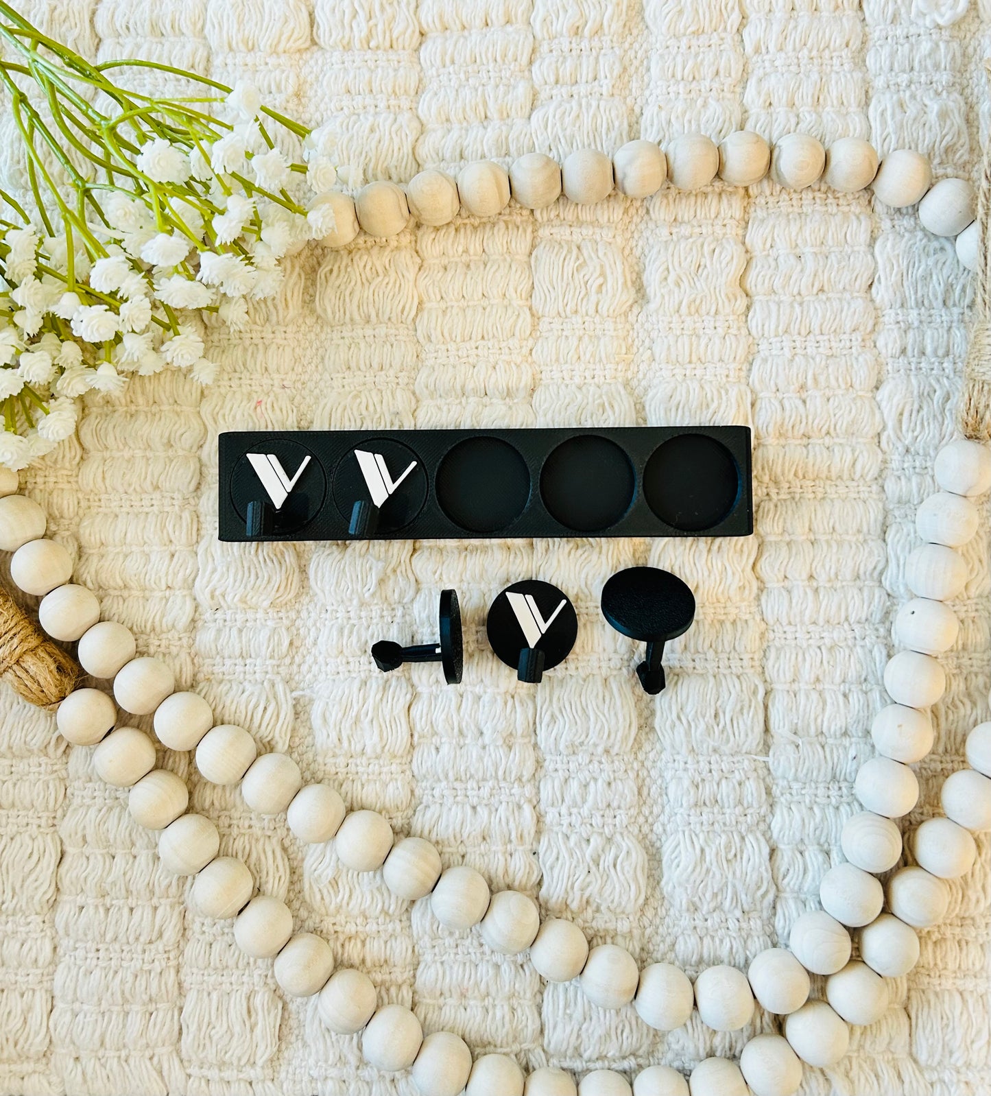 3D Velvet V Nail Display Stand