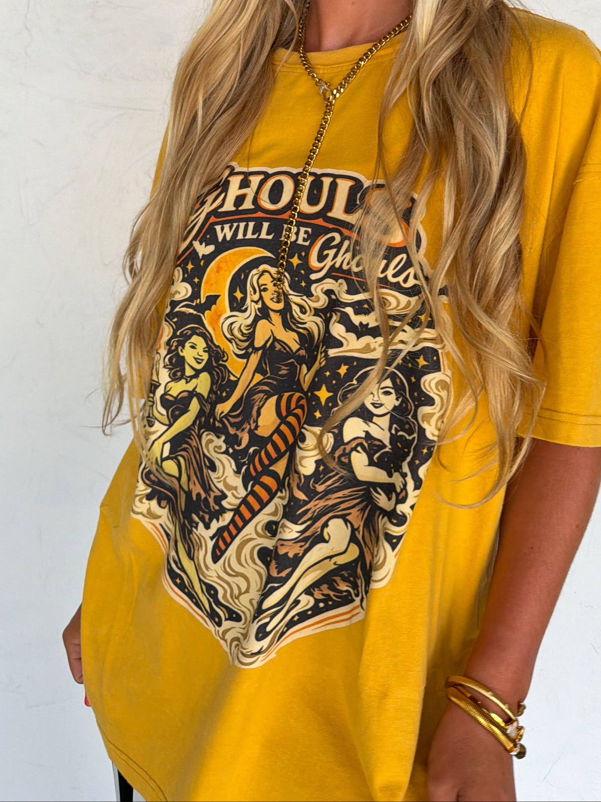 🖤 Spooky Girl Oversized Graphic Tee