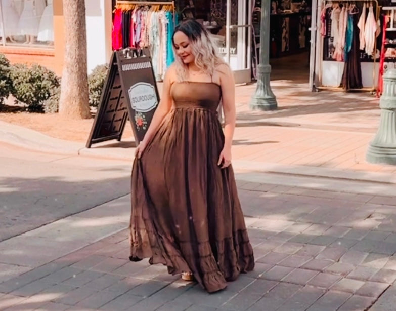 Breezy Elegance Maxi Dress