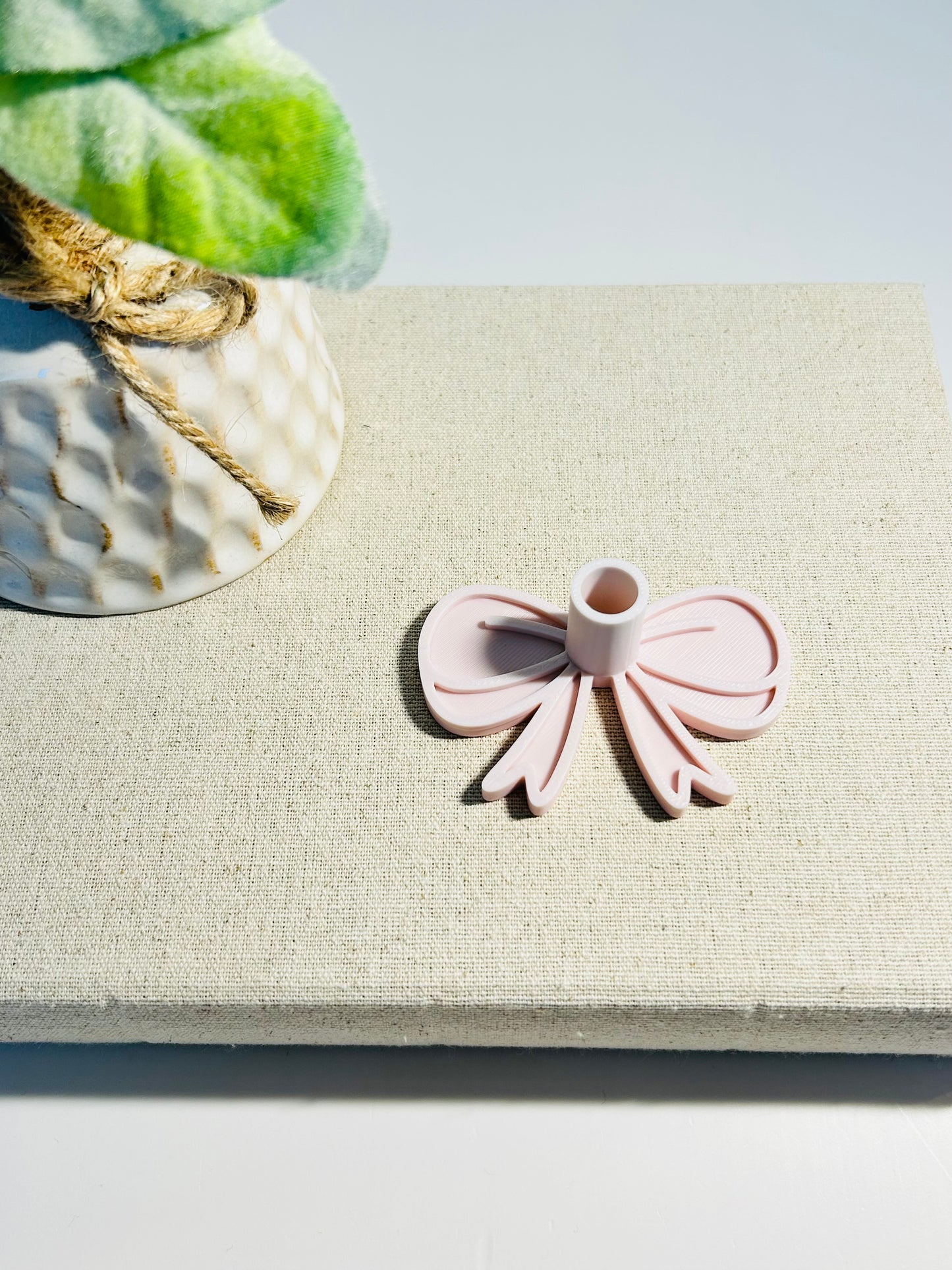 3D Single Pen Holder & Paper Clip