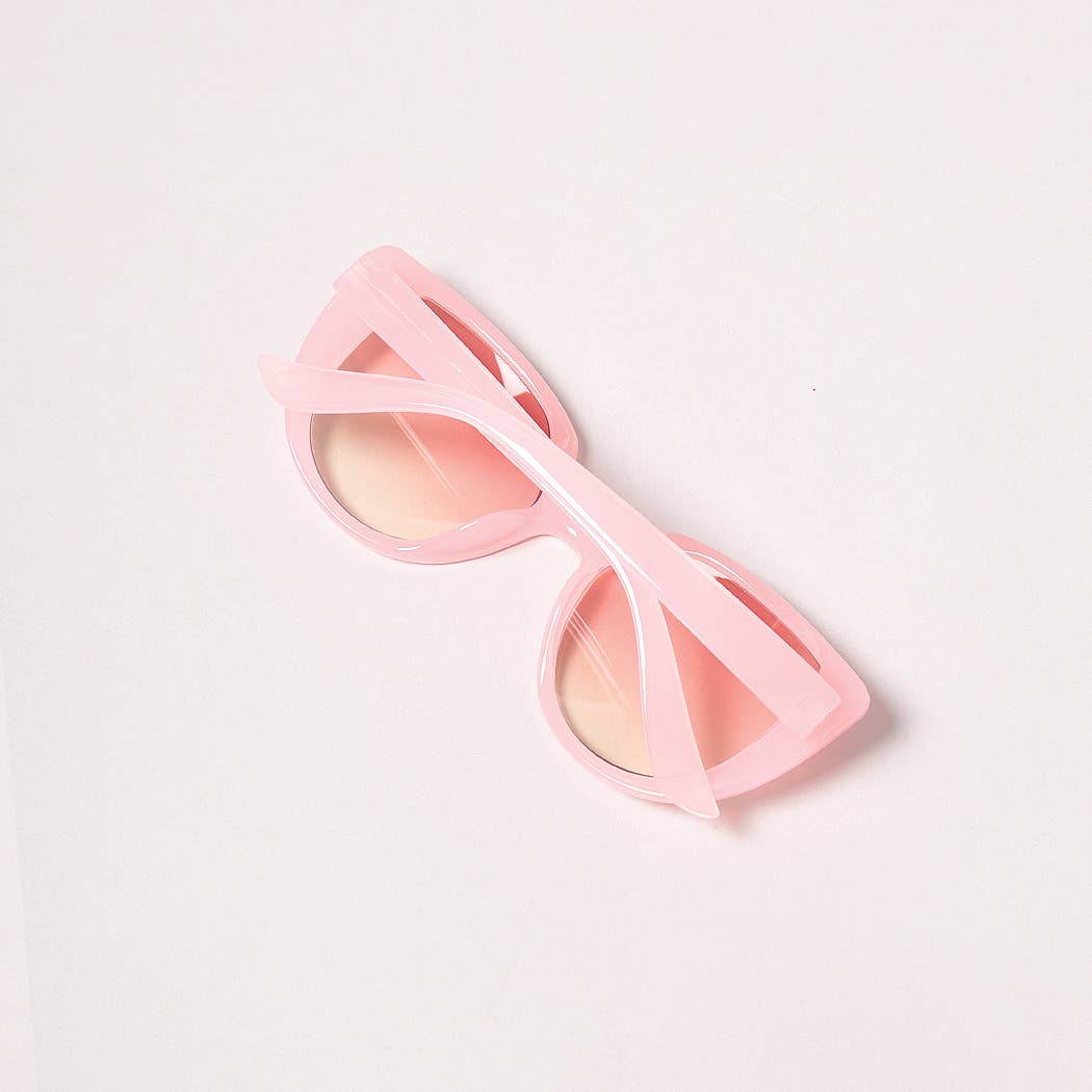 ☀️ Cat-Eye Sunnies