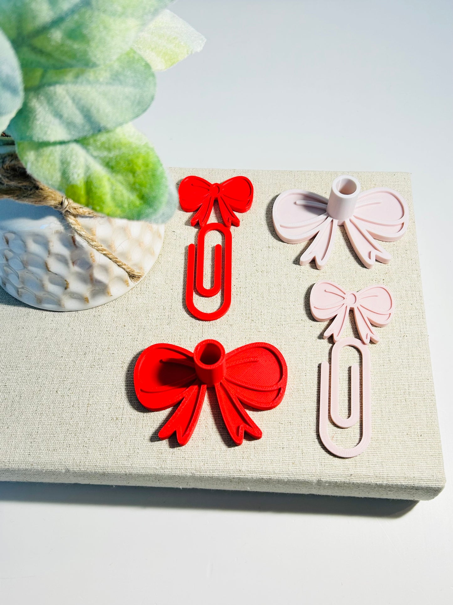 3D Single Pen Holder & Paper Clip