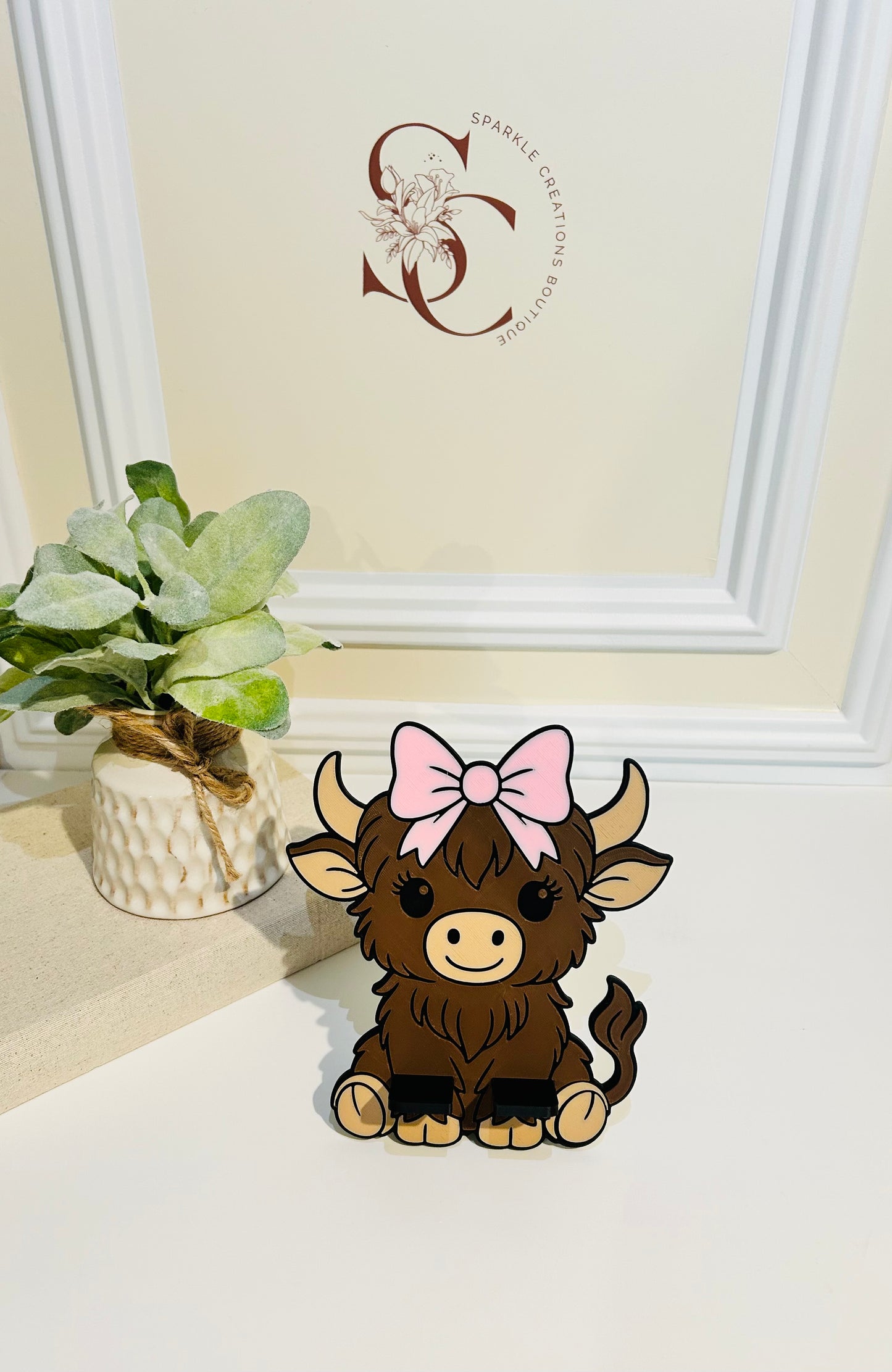 3D Printed Cute Highland Cow Phone Holder