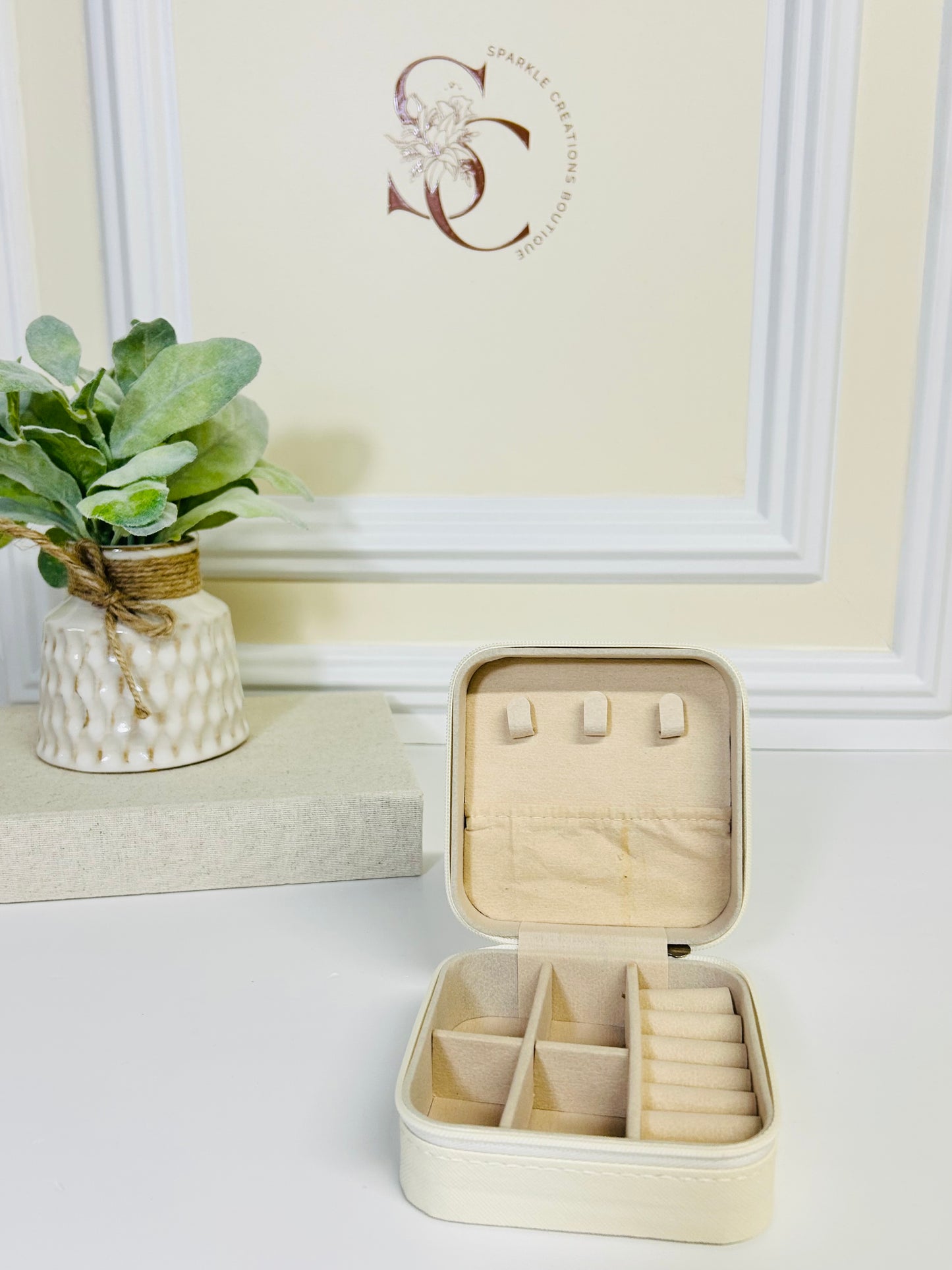 The Bloom Travel Cases