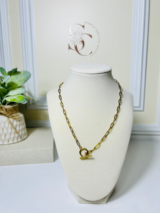 Link Chic Necklace
